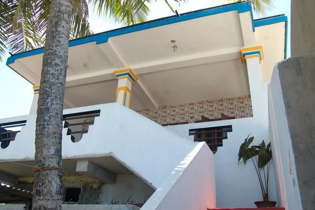 Githmini Beach House And Toures Hikkaduwa Exterior photo